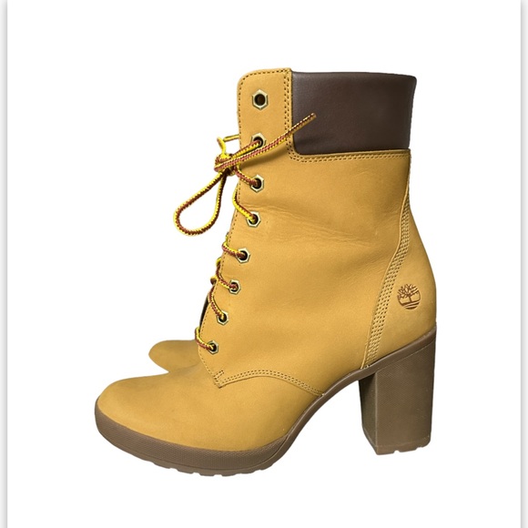 Timberland WOMEN’S CAMDALE CHUNKY HEEL BOOTS - Picture 6 of 8